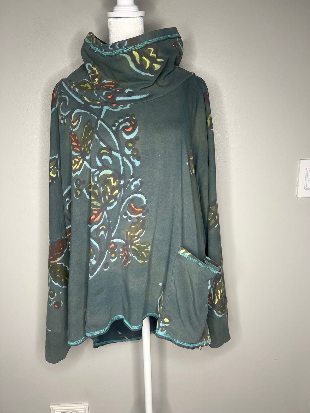 Winter Sun Cowl Neck Tunic Top Long Sleeve Asymmetrical Lagenlook Sz 1X Ecuador